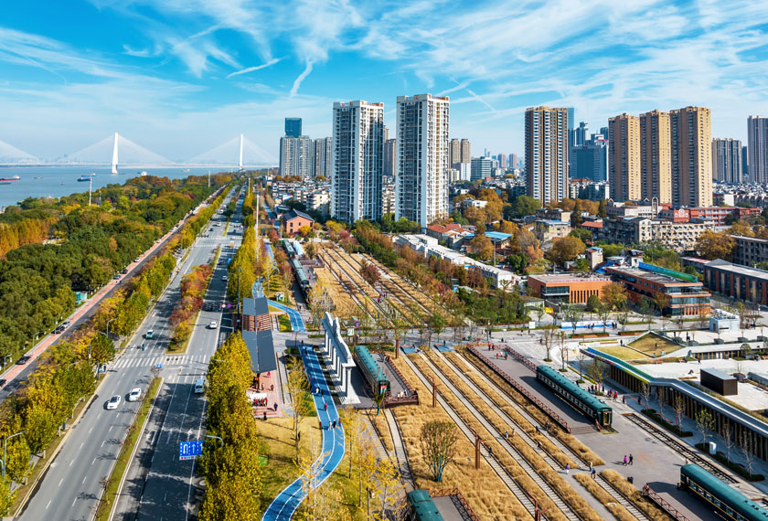 人生就是搏建设-武汉城投集团 