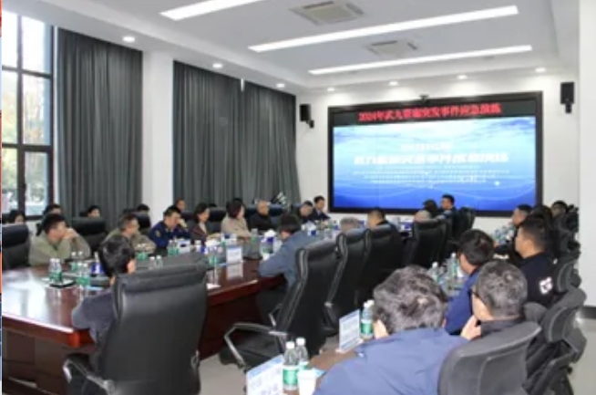 喜获一批全市突出单位和个人，，，，，，来给武汉城投清静生产事情点个赞！-集团动态-武汉城投集团 
